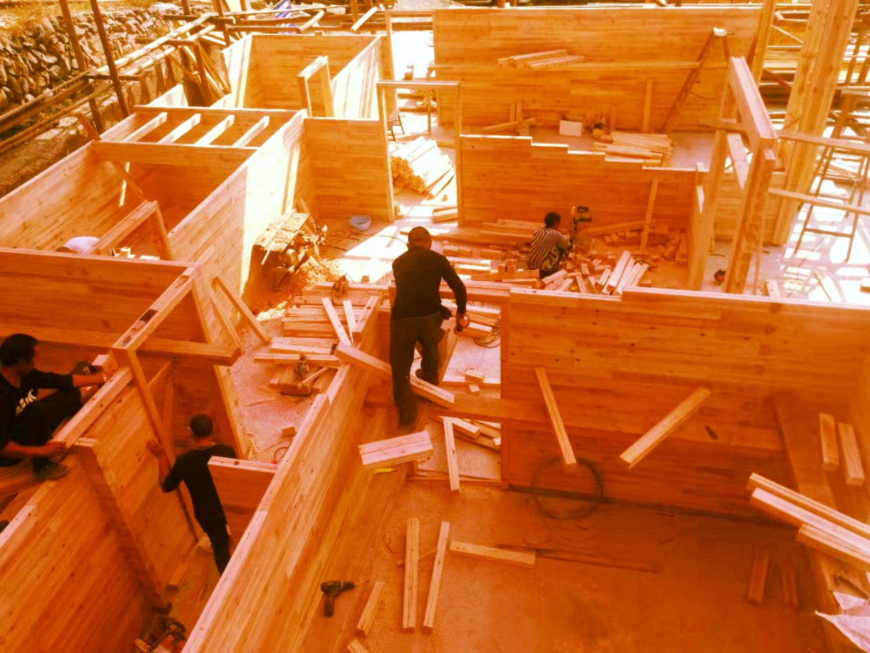 湖南森福木業(yè)有限公司,木結(jié)構(gòu)別墅建造及制作,木涼亭建造及制作,木棧道建造及制作 湖南森福木業(yè)有限公司,木結(jié)構(gòu)別墅建造及制作,木涼亭建造及制作,木棧道建造及制作