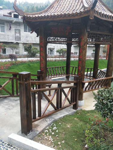 湖南森福木業(yè)有限公司,木結(jié)構(gòu)別墅建造及制作,木涼亭建造及制作,木棧道建造及制作 湖南森福木業(yè)有限公司,木結(jié)構(gòu)別墅建造及制作,木涼亭建造及制作,木棧道建造及制作